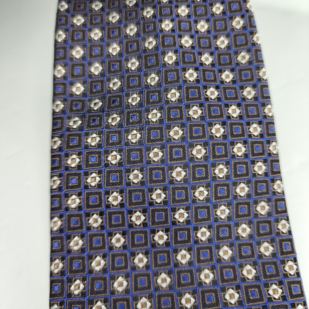 JOSEPH ABBOUD Silk Tie. NWT. - Picture 6 of 7